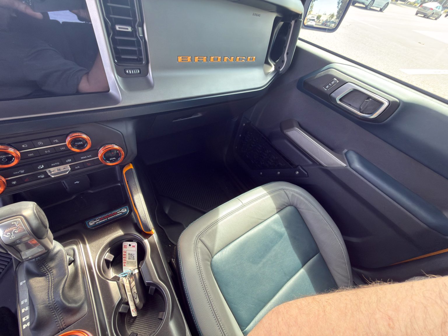 2021 Ford Branco Cyber Orange 5197