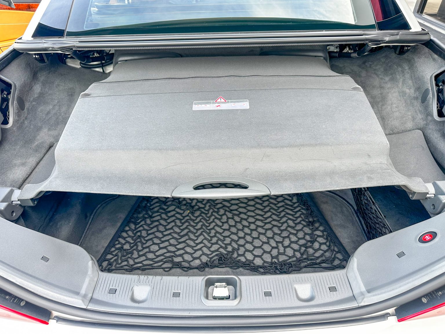 2012 White Mercedes Benz SL550 2130