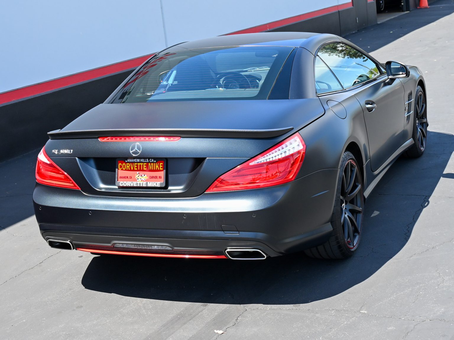 2016 Black Mercedes Benz SL550 1820