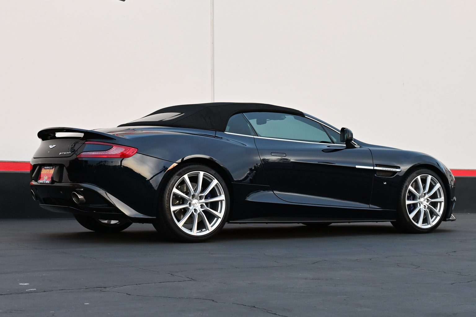 2016 Ultramarine Black Aston Martin Vanquish V12 Convertible 1504