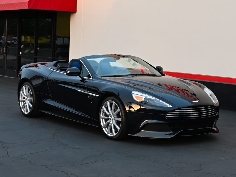 2016 Ultramarine Black Aston Martin Vanquish Convertible