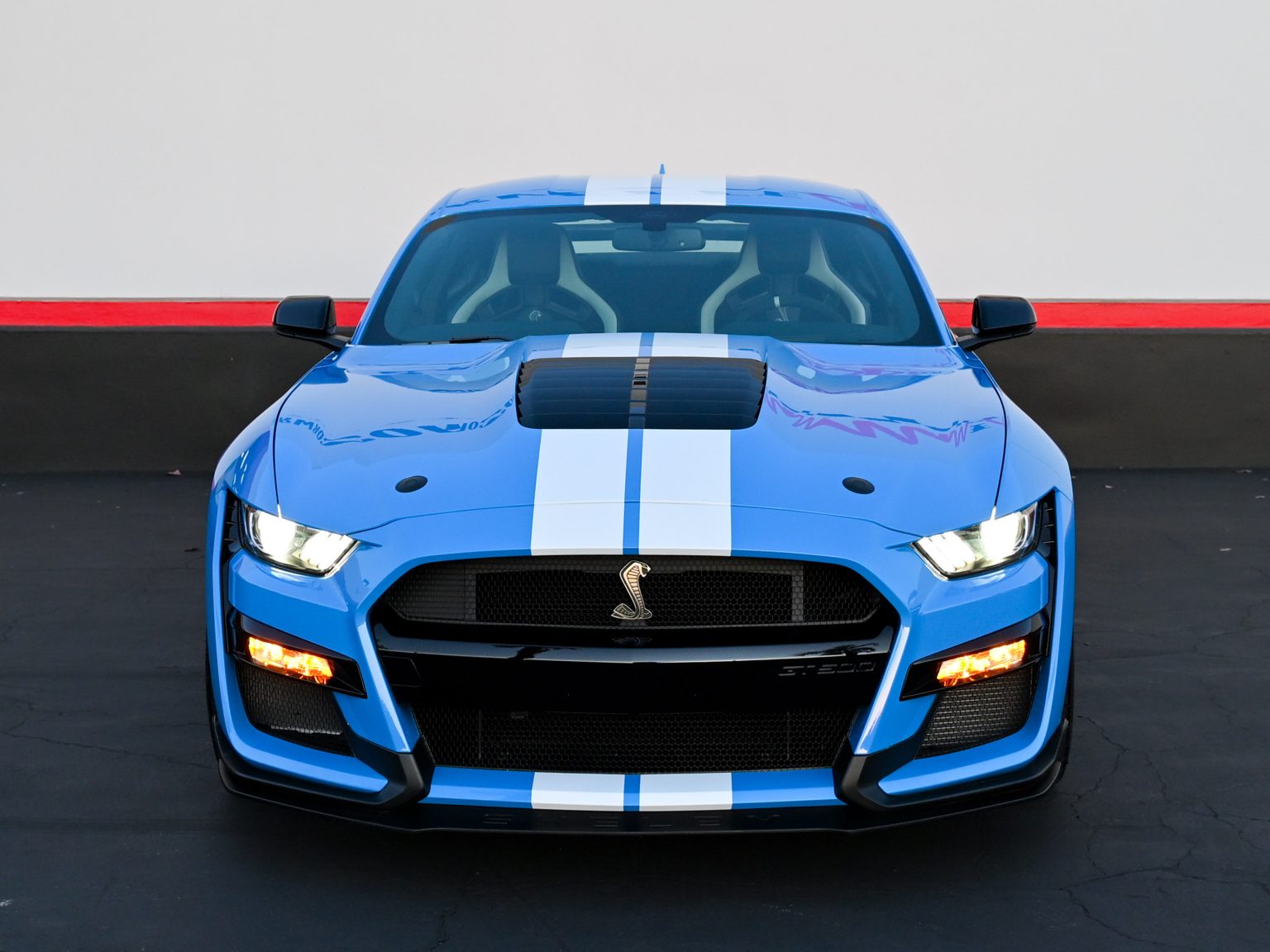 2022 Grabber Blue Metallic Ford Shelby GT500 1577