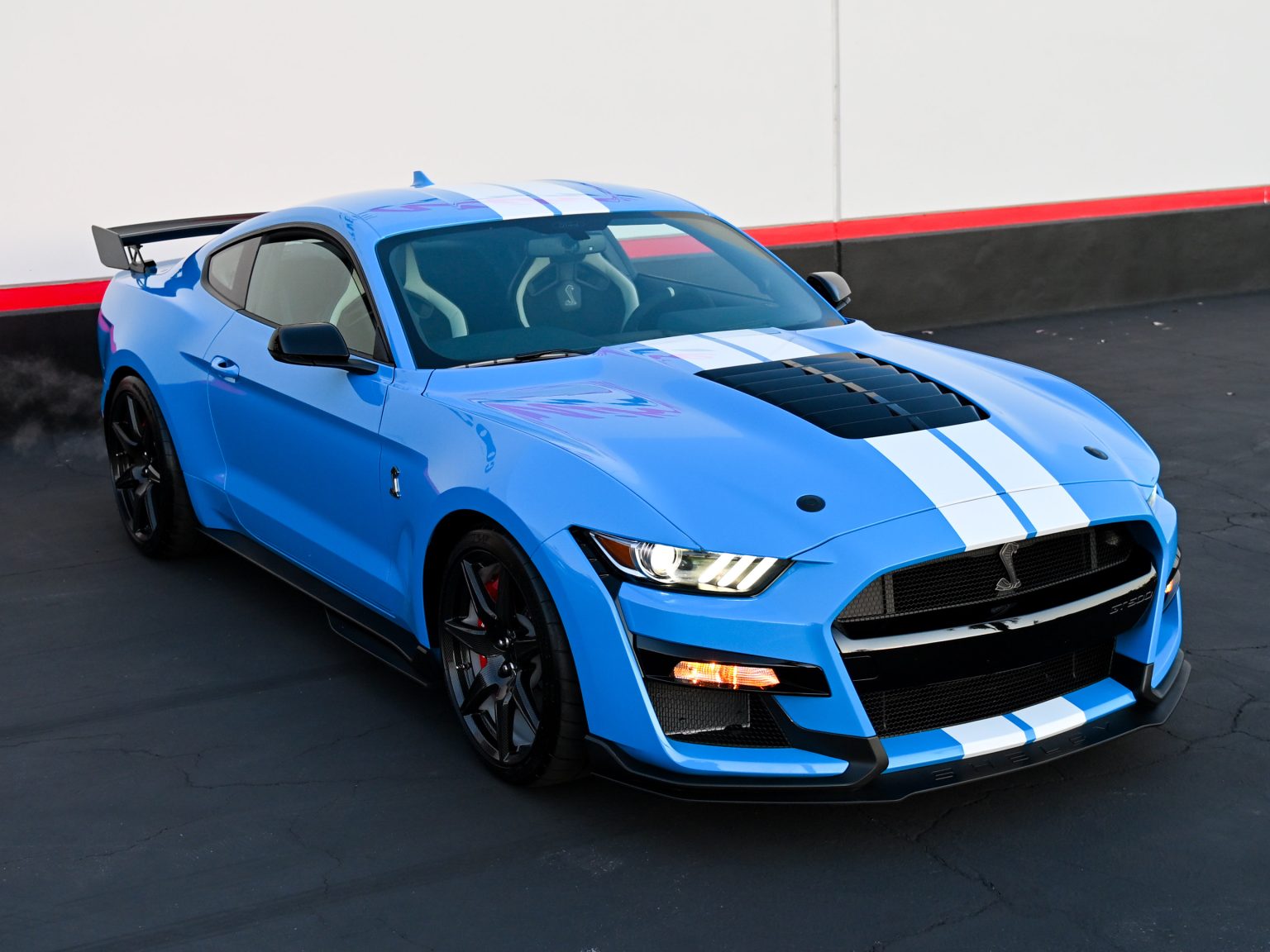 2022 Grabber Blue Metallic Ford Shelby GT500 1587