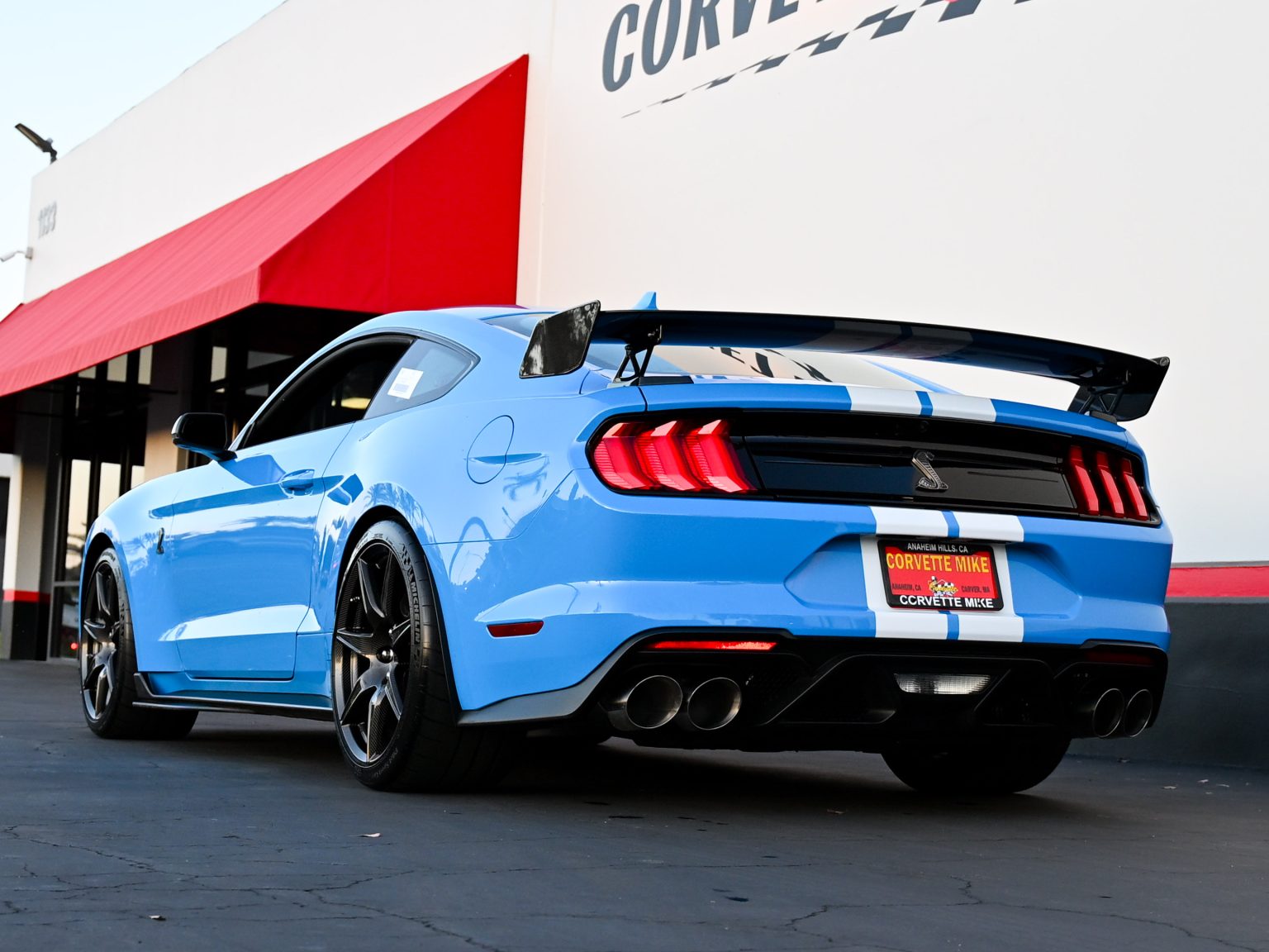 2022 Grabber Blue Metallic Ford Shelby GT500 1629