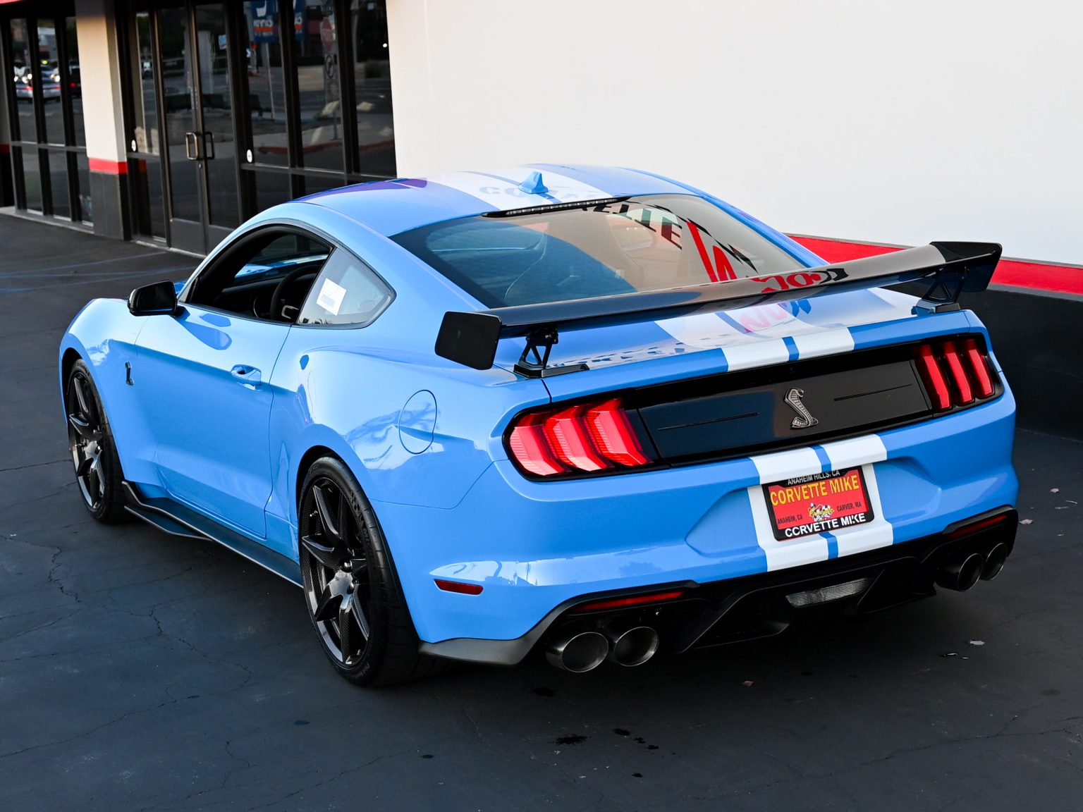 2022 Grabber Blue Metallic Ford Shelby GT500 1633