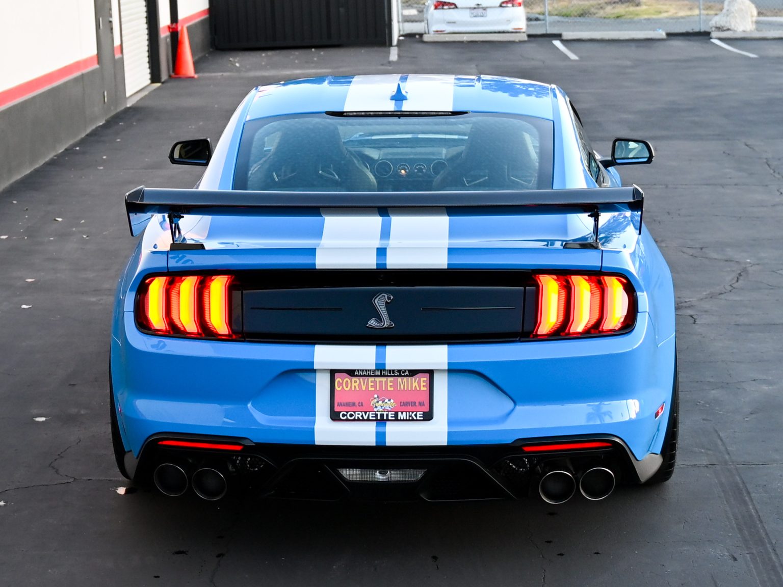 2022 Grabber Blue Metallic Ford Shelby GT500 1638