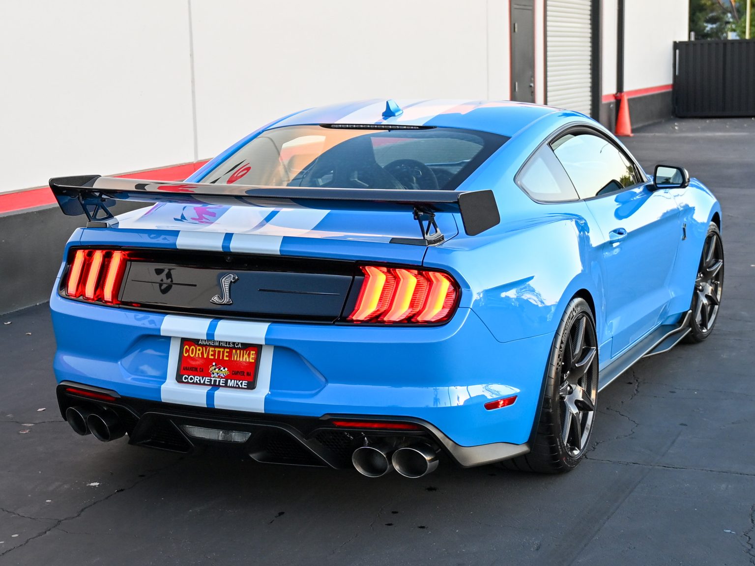 2022 Grabber Blue Metallic Ford Shelby GT500 1644