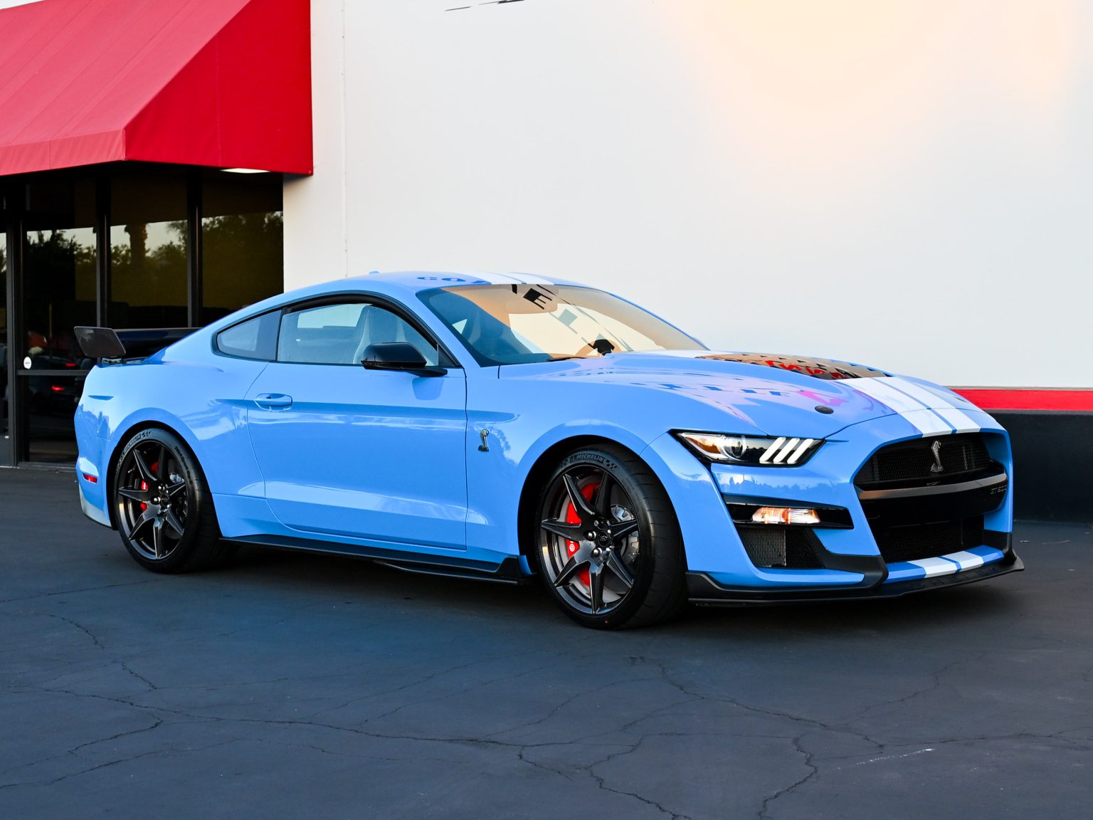 2022 Grabber Blue Metallic Ford Shelby GT500 1674