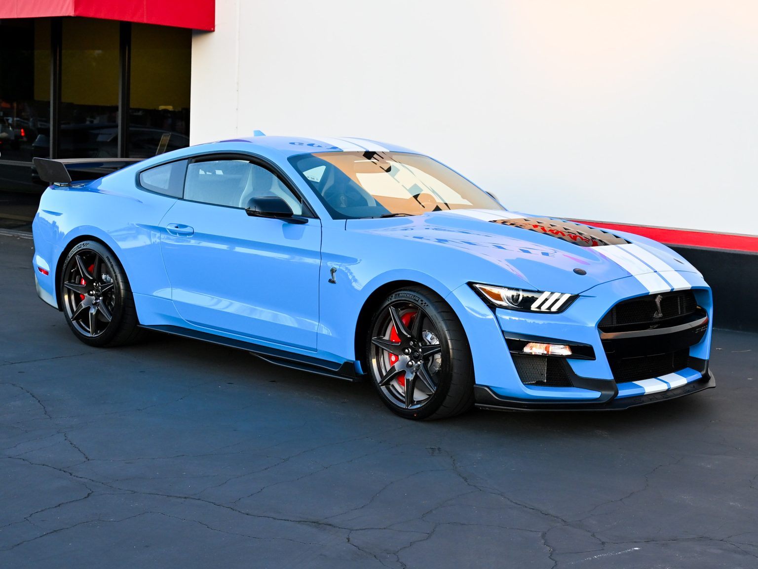 2022 Grabber Blue Metallic Ford Shelby GT500 1675